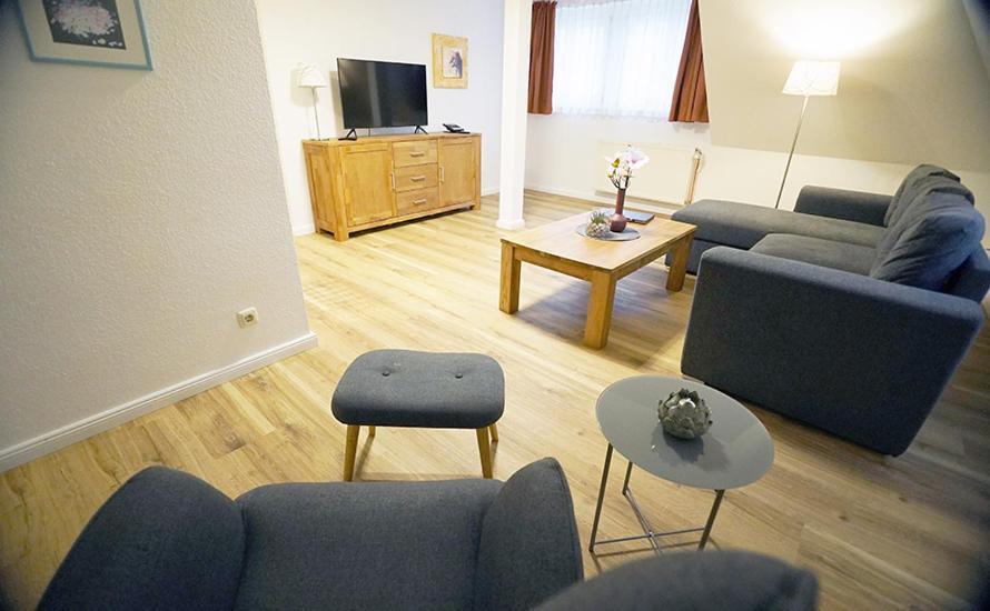 Hotel Waldhalle Мельн Экстерьер фото